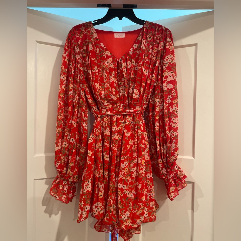 Pink Lily Red Floral Pleated Romper Medium. Only worn once. Gorgeous On